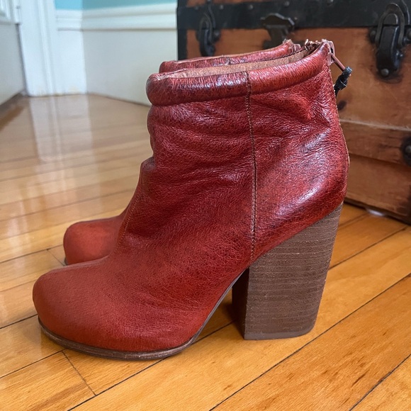 Red Leather Platform Booties Rumble Havana Last Jeffrey Campbell - Picture 2 of 11